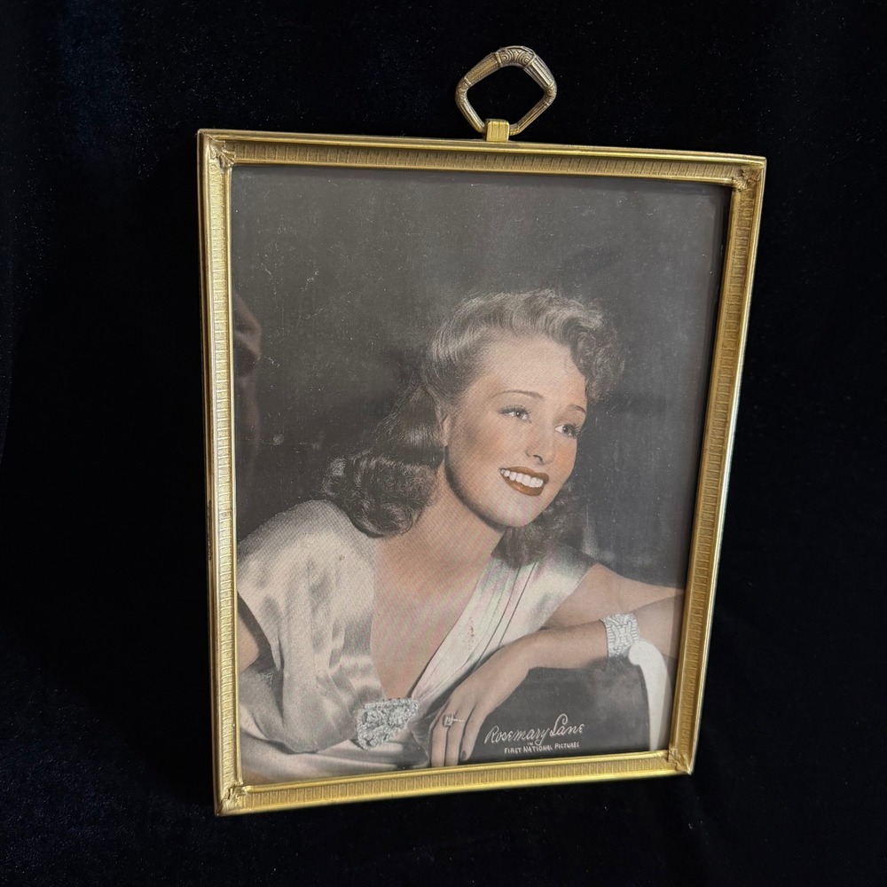 Vintage Hollywood Regency Gold Brass Metal 8x10 Picture Frame Top Hanging Loop